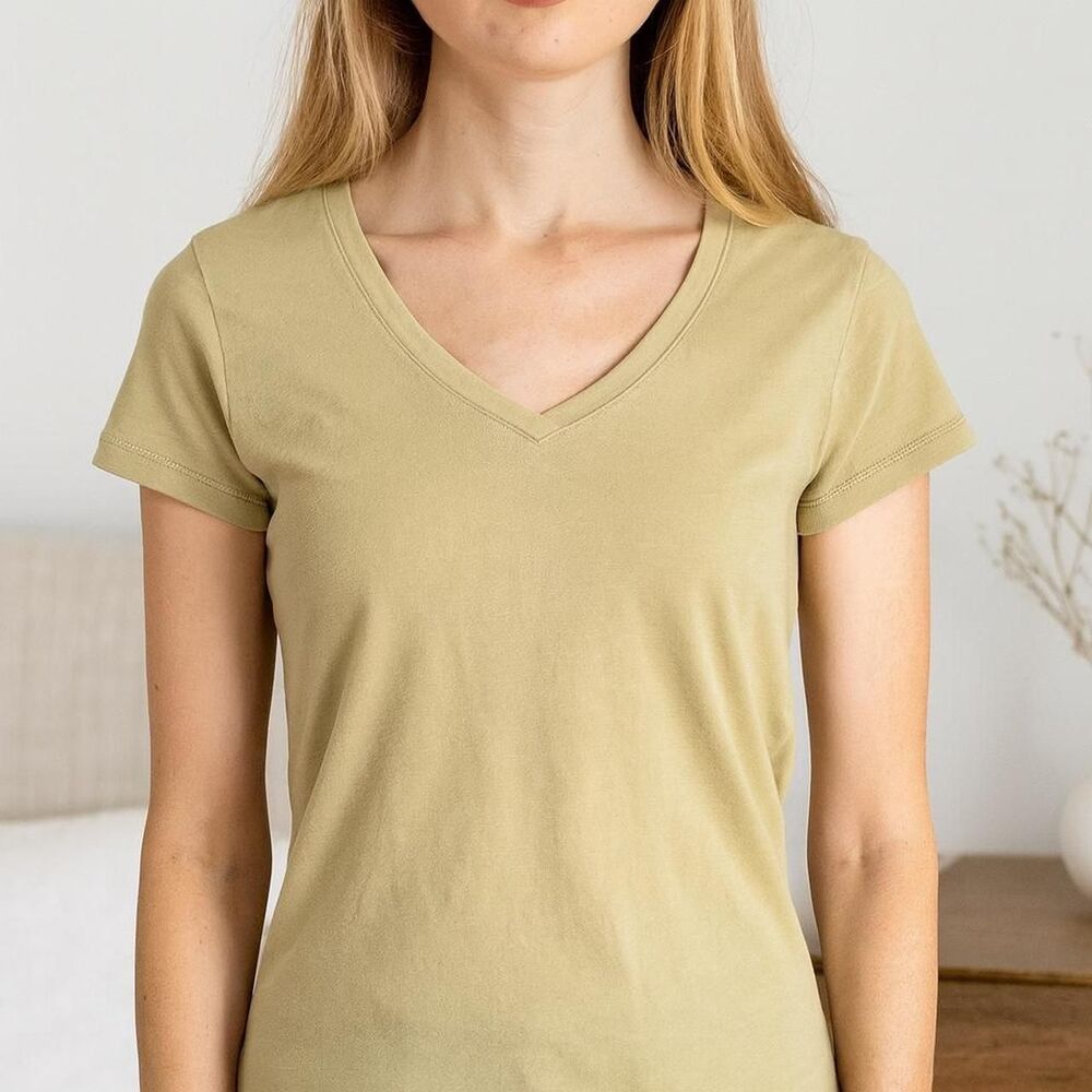 Gap Women's Green T-shirt